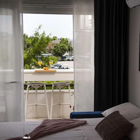 Lägenhet Turquoise River View, Omiš