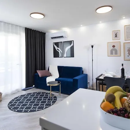 Turquoise River View, Apartment *