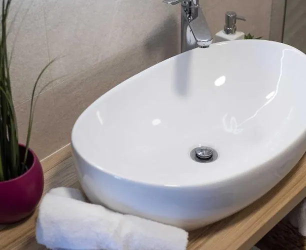 Turquoise River View, Appartamento *