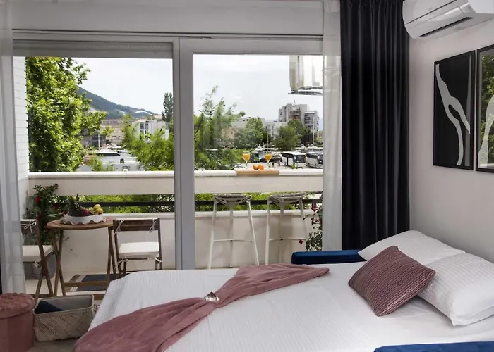 Appartamento Turquoise River View, Omiš