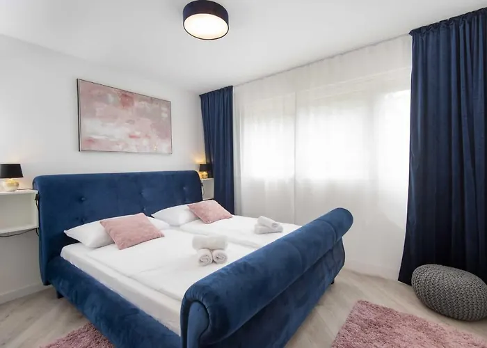 Turquoise River View, Appartamento *